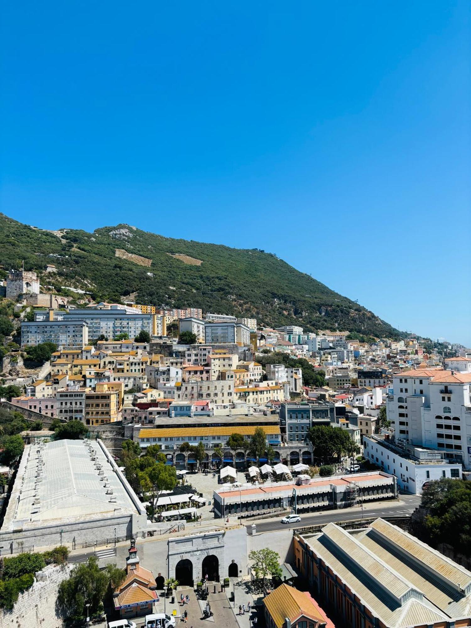 Ocean Village High Floor Luxury Modern Apartment ジブラルタル エクステリア 写真