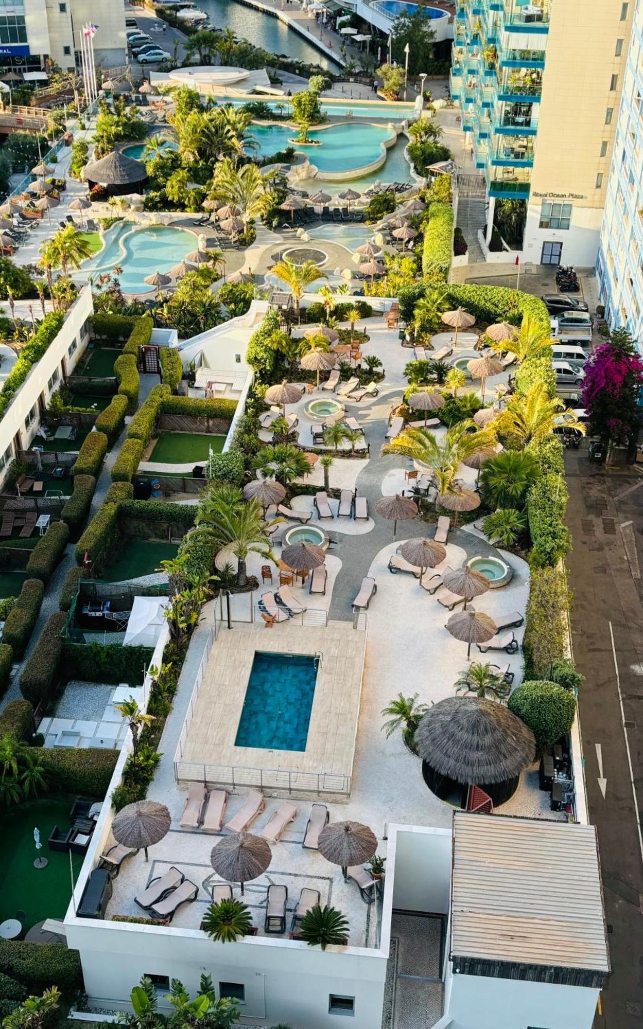 Ocean Village High Floor Luxury Modern Apartment ジブラルタル エクステリア 写真